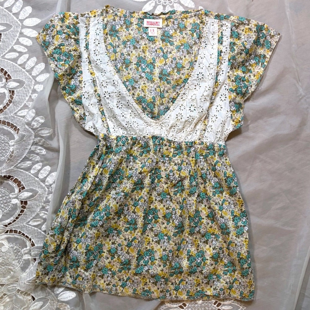 Mossimo Y2K Cottagecore Floral Eyelet Lace Empire Waist Cotton Top Teal Yellow S
